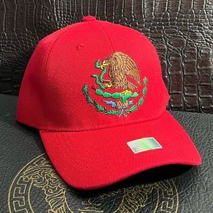 NEW CAP HEADWEAR HAT Mexico logo escudo